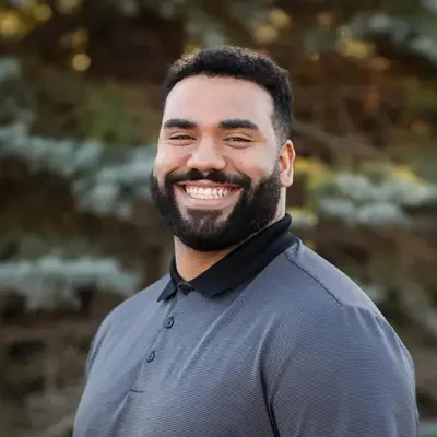 Chiropractic-Kennewick-WA-Ollie-Meet-The-Team